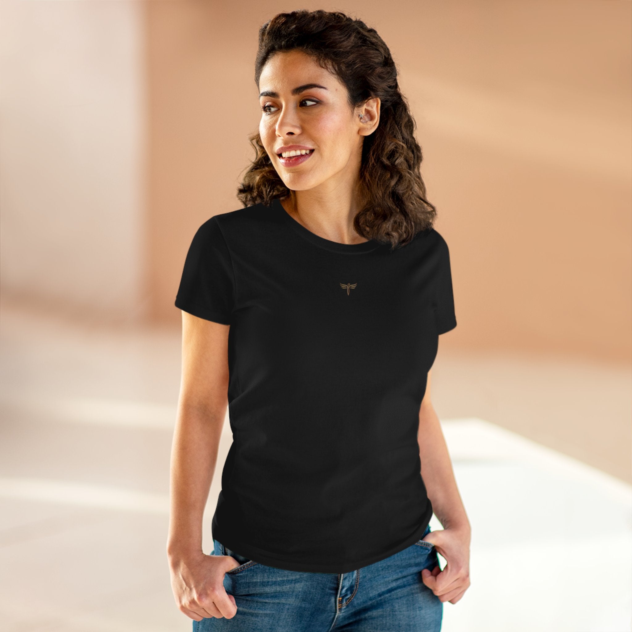 Minimalist Women's T‑Shirt - TRY Brazil